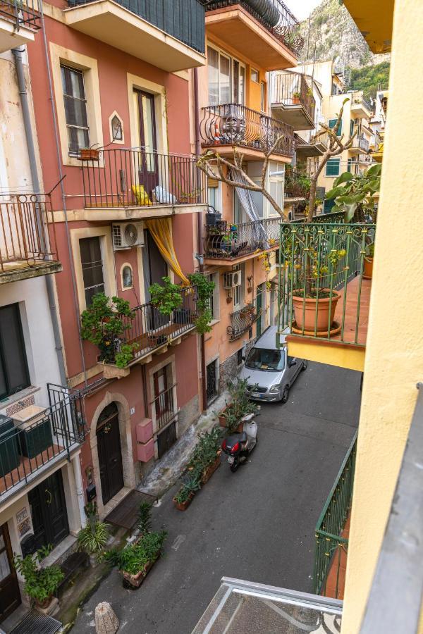Amuni Taormina Apartamento Exterior foto