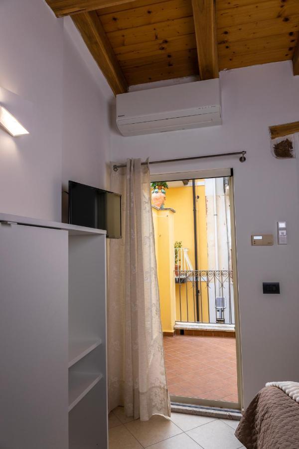 Amuni Taormina Apartamento Exterior foto